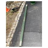 BUNDLE OF GREEN COATED METAL GARDEN STAKES, 7