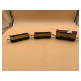 LIONEL LINES VTG METAL TRAIN CARS, BOXCAR, HOPPER