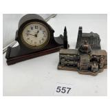 NEW HAVEN CLOCK CO. 8-DAY WOOD SHELF CLOCK W/