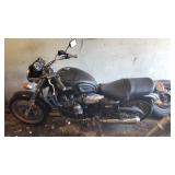 TRIUMPH MOTORCYCLE NO KEY VERY NICE CONDITION