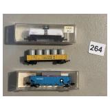 HO SCALE TRAIN CARS, INCLUDES THE ROCK HOPPER