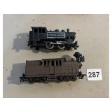 PENNSYLVANIA RAILROAD MODEL TRAIN LOCOMOTIVE AND