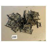 PLASTIC MODEL RAILROAD TREESLE SUPPORTS, MODULAR