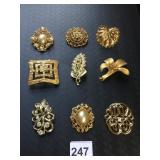 ASSORTED COSTUME JEWELRY BROOCHES (9), INCL