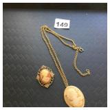 PERI CAMEO PENDANT ON CHAIN, ADDITIONAL CAMEO