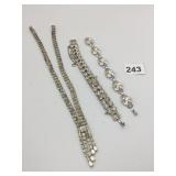 TRIFARI VTG RHINESTONE BRACELET, SILVER-TONE
