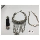 COSTUME JEWELRY LOT, INCL RHINESTONE TASSEL