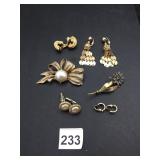 VTG COSTUME JEWELRY ASSORTMENT, INCLUDES BOW