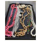 SHELL AND BEAD JEWELRY ASSORTMENT: PINK SHELL