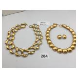 ANNE KLEIN VTG GOLD-TONE JEWELRY SET, INCLUDES