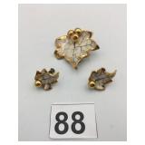 ARTISAN PIN HAND MADE SIGNED CERAMIC LEAF GOLD