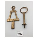 BRASS MASONIC OR SYMBOLIC TOOL PENDANT W/