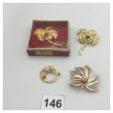 VTG COSTUME JEWELRY BROOCHES, INCL PALM TREE