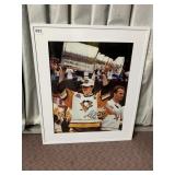 MARIO LEMIEUX SIGNED PHOTOGRAPH, PITTSBURGH
