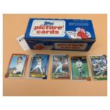 TOPPS 1990 BASEBALL PICTURE CARDS VENDING PACK.