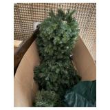 9' PRELIT CHRISTMAS TREE