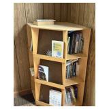 BOOK HOLDER MAPLEWOOD 22.5' X 42'H X 22'