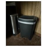 2 TRASH CANS