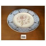 DECORATIVE CERAMIC PLATE, FLORAL CENTER, BLUE