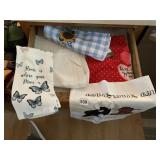ASSORTED KITCHEN TOWELS, VARIOUS PATTERNS, SOME
