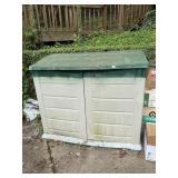 PLASTIC OUTDOOR STORAGE SHED W/ GARDEN TOOLS,