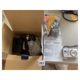 OLYMPUS STYLUS 760 DIGITAL CAMERA W/ MANUALS,