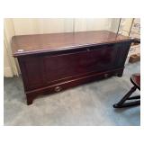 LANE CEDAR CHEST, MAHOGANY FINISH, STYLE 2101 01,
