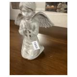 RITE AID ANGEL FIGURINE, PRAYING W/ CROSS, GRAY