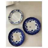 VTG BLUE & WHITE TRANSFERWARE PLATES, FLORAL
