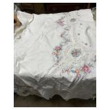 EMBROIDERED TABLECLOTH, WHITE LINEN, FLORAL