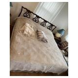 KING SIZE BLANKETS, PILLOW, BLANKETS ETC.