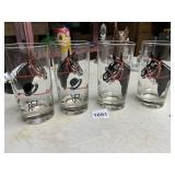 HORSE HEAD DECORATED DRINKING GLASSES (4).
