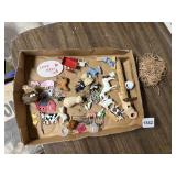 ASSORTED MINIATURE FARM ANIMAL FIGURINES, BARN,