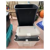 PLASTIC WASTEBASKET, CLEAR PLASTIC CONTAINER W/