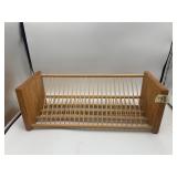 WOODEN PLATE RACK, DOWEL CONSTRUCTION.