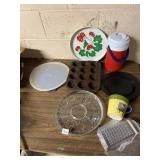 ASSORTED KITCHENWARE, INCL TUPPERWARE LID,
