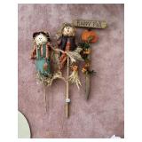 FALL DECOR, SCARECROW FIGURES ON STAKES, 'HAPPY