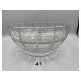 WEDGWOOD FULL LEAD CRYSTAL BOWL, GRID PATTERN.