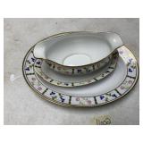 NORITAKE HANDPAINTED PORCELAIN GRAVY BOAT W/