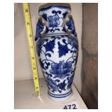 BLUE & WHITE CERAMIC VASE W/ FLORAL PATTERN,