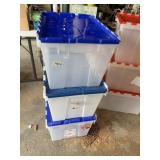 CLEAR PLASTIC STORAGE TOTES W/ BLUE LIDS (3).