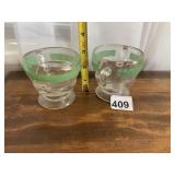 PR VTG FOOTED GLASS MUGS W/ GREEN BAND