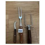 ASSORTED KITCHEN UTENSILS, CARVING FORKS, BUTTER