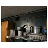 SUNBEAM STAINLESS STEEL BOWLS (2), CREAM CITY