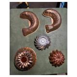 VTG COPPER-TONE AND ALUMINUM MOLDED BAKING PANS,