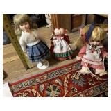 VTG PORCELAIN AND CLOTH DOLLS (3).
