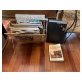 MAGAZINE RACK, METAL CONSTRUCTION, BUTTERFLY