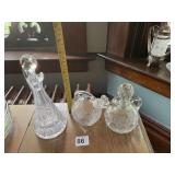 CRYSTAL DECANTER W/ STOPPER, ETCHED GLASS CRUET