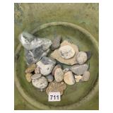 ASSORTED NATURAL STONES, VARIOUS SIZES AND