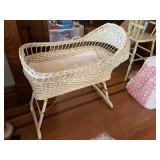 VTG WICKER BASSINET ON METAL STAND W/ CASTERS,